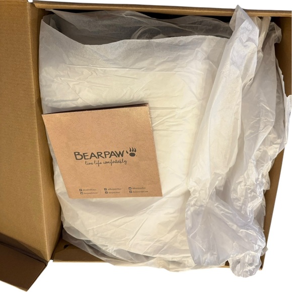 Bearpaw NWT- Women's Boetis ll Winter Boots (1294W 010) in White Sz 7 & 8 - Picture 6 of 7